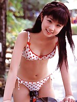 asian teen toes
